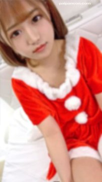かわいくて巨乳の子にサンタコスさせて中出し