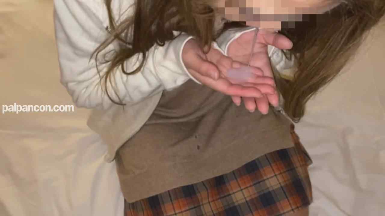 FC2-PPV-1541986 - 【個人】童貞相手に生理的拒絶…ホテルで他人棒に中出しされる友人の奥さん。