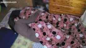 FC2-PPV-1596600 - 【顔晒し】巨乳の二児の*。お子さんと寝ている部屋で、膣奥に2人の他人棒で何度も中出しされ孕まされる