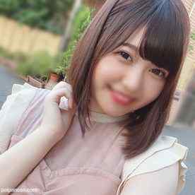 FC2-PPV-1884526 - 2本のおまけ動画あり【無修正】笑顔が素敵なイマドキ娘を自宅に連れ込みSEX！ブラジャーに納まりきらない超絶巨乳を堪能した後に大量中出し！！※顔出しレビュー特典あり