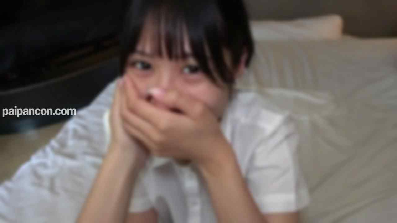 FC2-PPV-2738234 - 9万人のフォロワー数を持つ**モデル。超絶スレンダー美女の未処理マンコからは蜜のように大量に溢れる愛液。白く細い首筋に艶やかな鎖骨、抜群のプロポーションを眺めながら大量中出し。