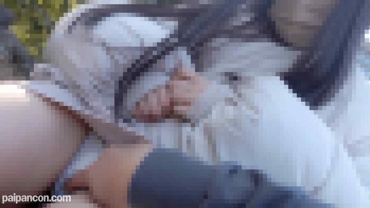 FC2-PPV-3237986 - 初撮影・顔出し！！道玄坂のカフェで働く20歳の童顔専門学生・・・可愛い顔してビックリする程「超」感度抜群の若さ溢れる敏感体に2回連続膣内射精！！