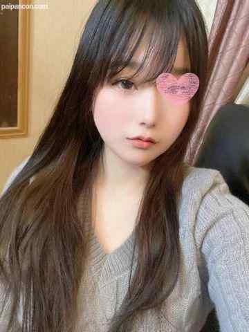 FC2-PPV-3249749 - 【2作品/未〇年】 おっとり系の純真無垢な未〇年１８の女の子に人生初中出し。