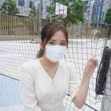 FC2-PPV-3255894 - リアル処女喪失ドキュメント！めるちゃん１８歳１ヶ月、まだキスまでしかしたことないのに。。 cover.jpg