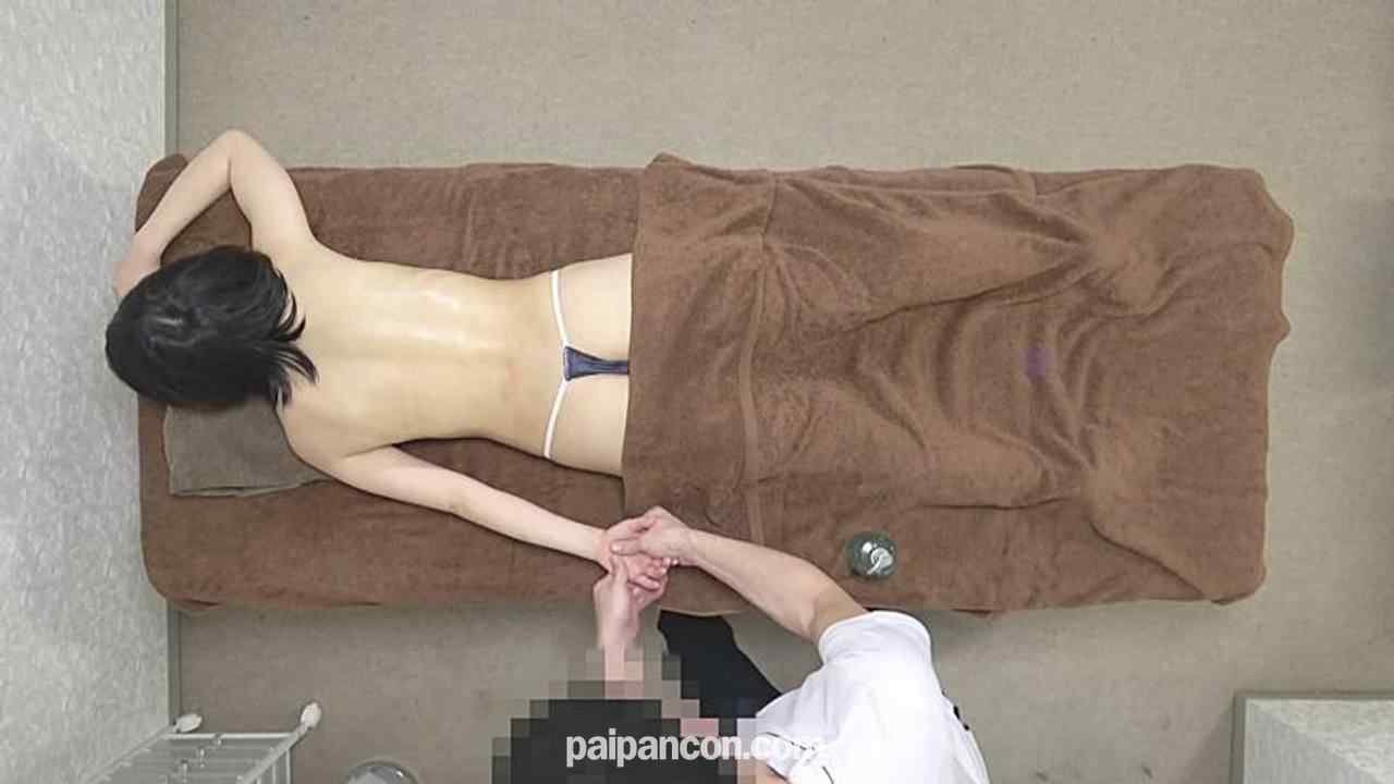 FC2-PPV-4504957 - ※7/31迄半額【無/本編ムフフ】むっつりで剛マン毛なちっぱい嬢ご来院！終始目を瞑ったままエロマに身を任せ快楽を貪り、しかしチンコの位置は的確に把握しにぎにぎパックンチョしまくりでSP即決定ですぅ～！ thumbnail_1.jpg