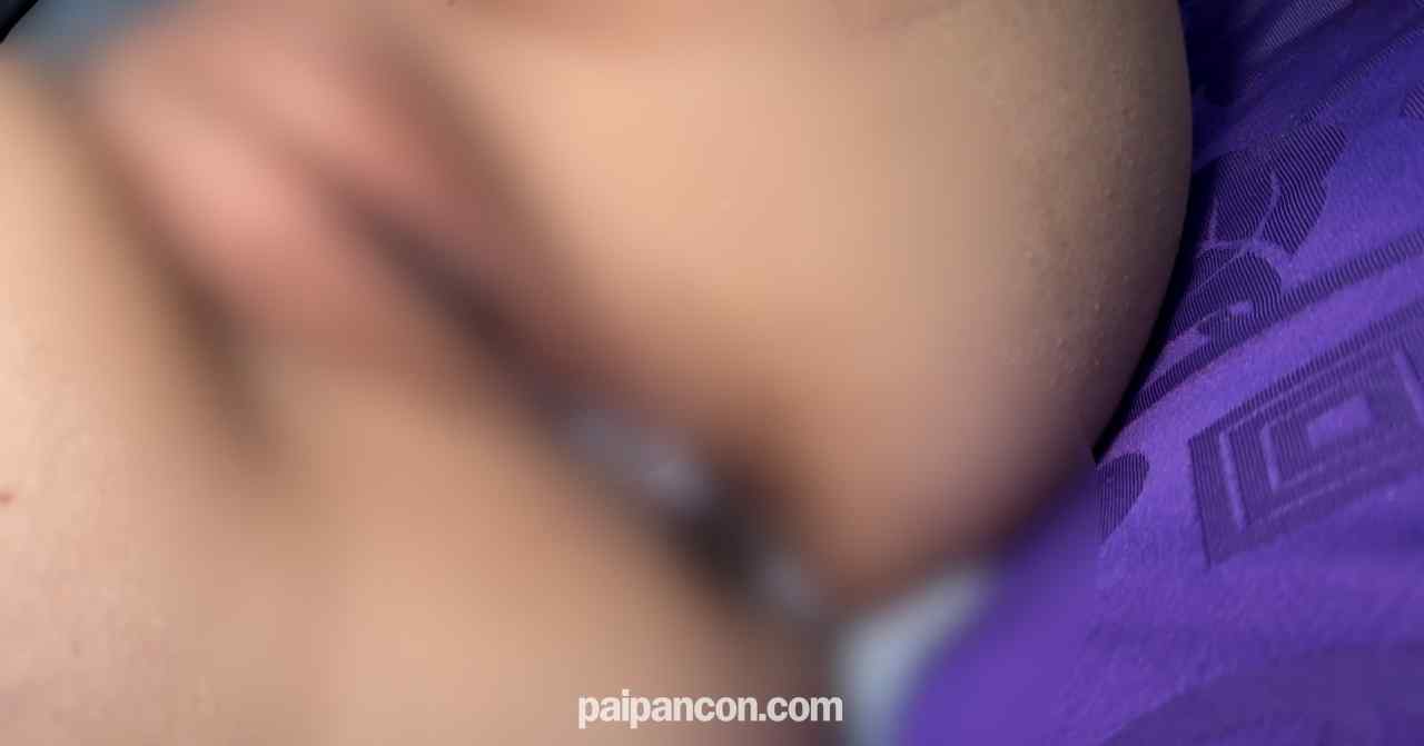 FC2-PPV-4658949 - 【完全素人初撮り】童顔の可愛い19歳！服を脱がせたらまさかの巨乳でした！！ これは、さすがに反則です。最後は危険すぎる大量中出し thumbnail_9.jpg