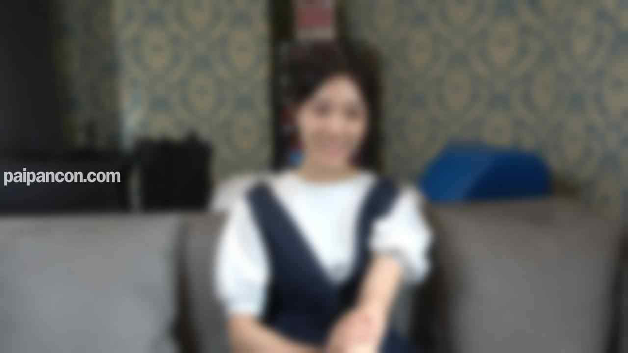 FC2-PPV-4703375 - 【個人撮影/素人撮影/ハメ撮り】（本編完全顔出し）おっとり雰囲気なスレンダーパイパン美女。特に抵抗してこなかったので、そのまま中出しで種付け完了 thumbnail_0.jpg