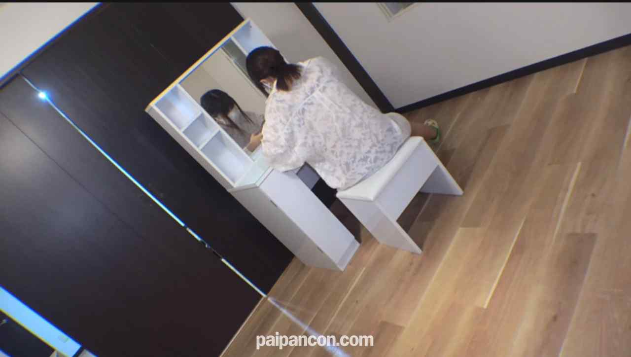 FC2-PPV-4747897 - 好きな人ができたばかりの巨乳ギャルの自宅で引っ越しを手伝ったお礼で中出しセックス thumbnail_6.jpg