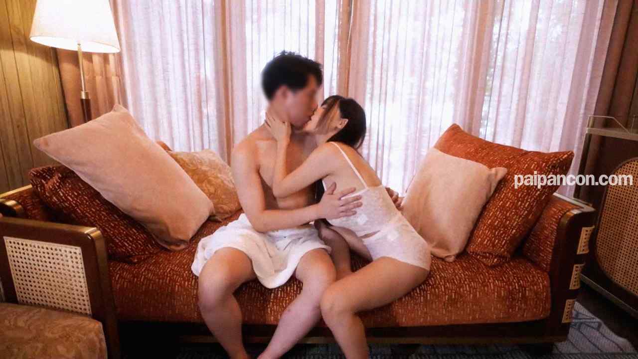 FC2-PPV-4821270 - 【2週間半額！】色白スレンダー巨乳美女「興奮します...」激しく突かれて、美乳ぷるぷる弾ませ腰振りまくる！ thumbnail_2.jpg