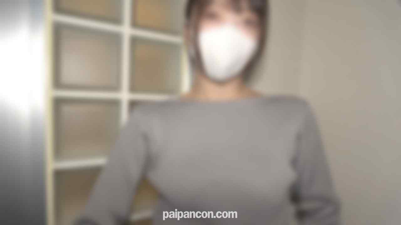 FC2-PPV-4849097 - ♡2/23日迄半額【無・完全素人・生中出し】長身でスレンダーな可愛いOLさん。クールな表情でも、まんこはヌルヌル。おじさんの舐めと太チンでみるみるHな顔になります！ツルツルまんこにドクドク生中出しです thumbnail_0.jpg