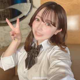 FC2-PPV-4880828 - 【春爛漫・無邪気な色香×神ルックス◎】まるで世界平和を願うような女神の天然Fcupを持つひなたちゃんが２０cmオーバー巨根を一生懸命にご奉仕。経験人数極薄のひなちゃんが人生初めての大量中出しに大痙攣。 cover.jpg