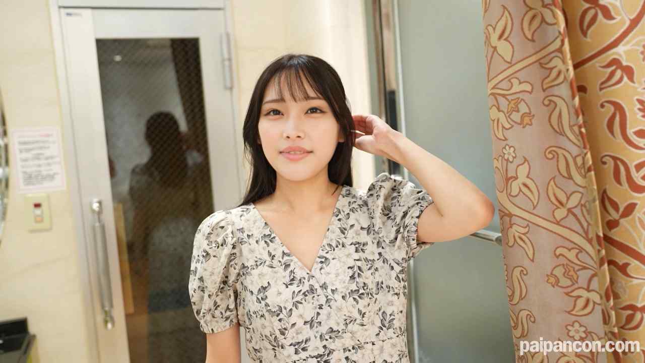 FC2-PPV-4884731 - 【無修正】カフェ店員ゆづき20歳、会話がいらない接客。スレンダーな体と視線だけで主導される時間 thumbnail_0.jpg