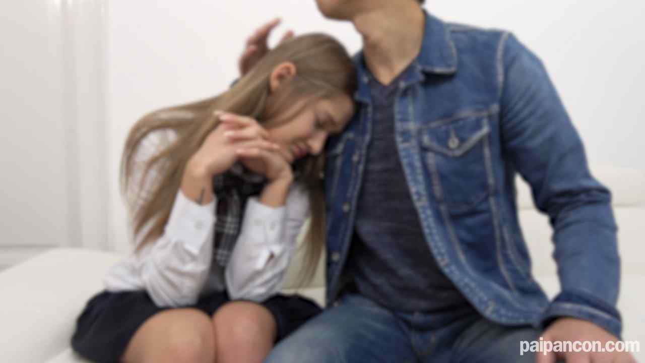 FC2-PPV-4946252 - 【無修正】日本男児vsブルネット女子 友達の家に遊びに行ったら、外に出たいお嬢様が叱られていて、出かけられないから日本刀で慰めてあげました 中出し  レビューで高画質ＺＩＰ付き 釣り人 thumbnail_1.jpg